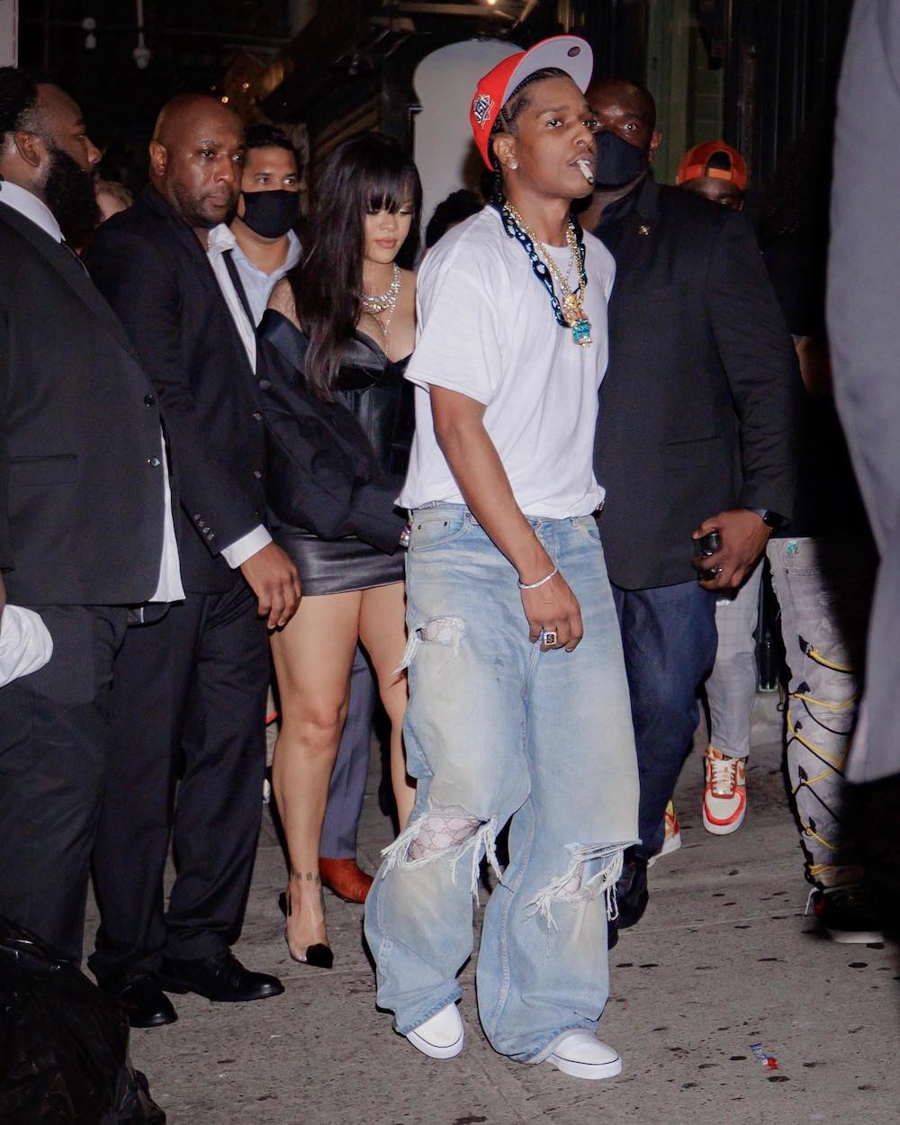 SPOTTED: Rihanna And ASAP Rocky Step Out during NYFW – PAUSE Online