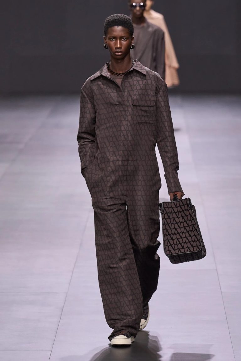 PFW: Valentino Spring/Summer 2023 Collection – PAUSE Online | Men's ...