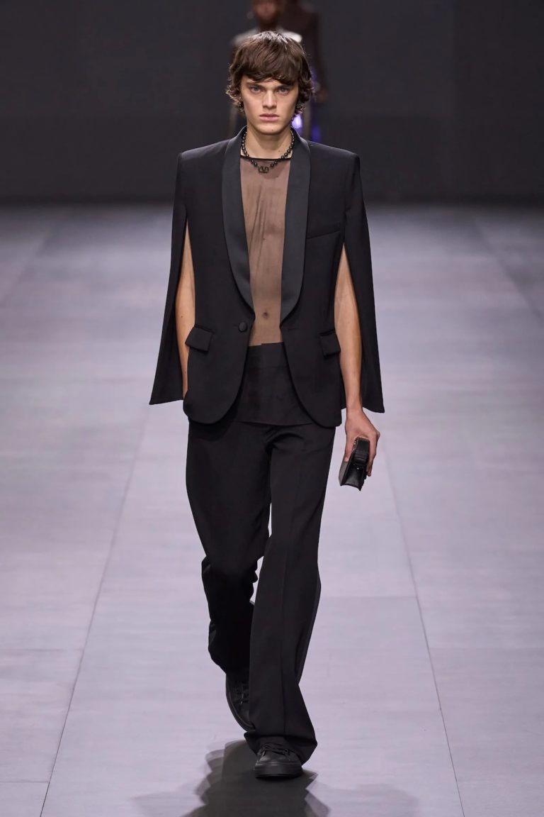 PFW: Valentino Spring/Summer 2023 Collection – PAUSE Online | Men's ...