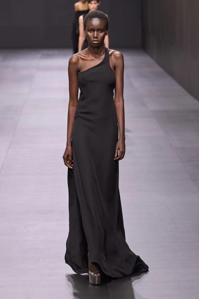 PFW: Valentino Spring/Summer 2023 Collection – PAUSE Online | Men's ...