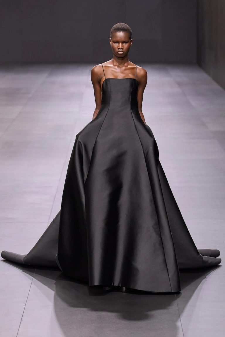 PFW: Valentino Spring/Summer 2023 Collection – PAUSE Online | Men's ...