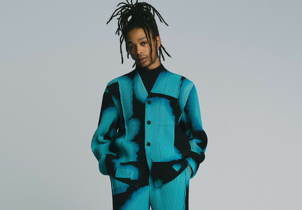 HOMME PLISSÉ ISSEY MIYAKE Introduce LANTERN Series