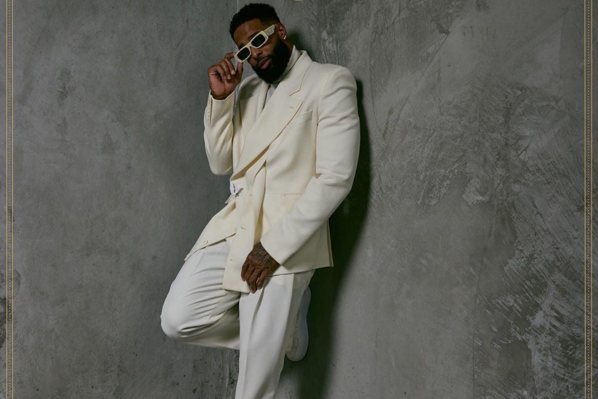 UpscaleHype - Odell Beckham Jr. wears a Louis Vuitton Suit and