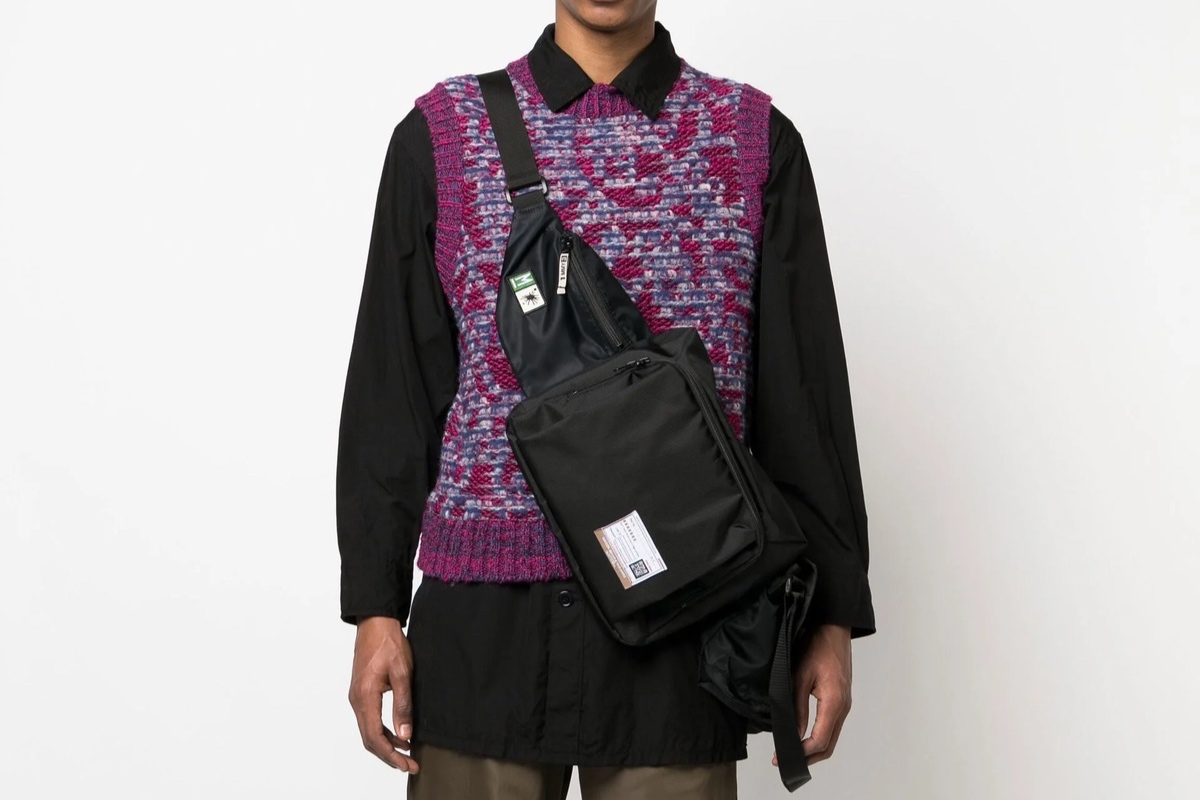 PAUSE or Skip: Maison Mihara Yasuhiro Black Multi-Pouch Belt Bag