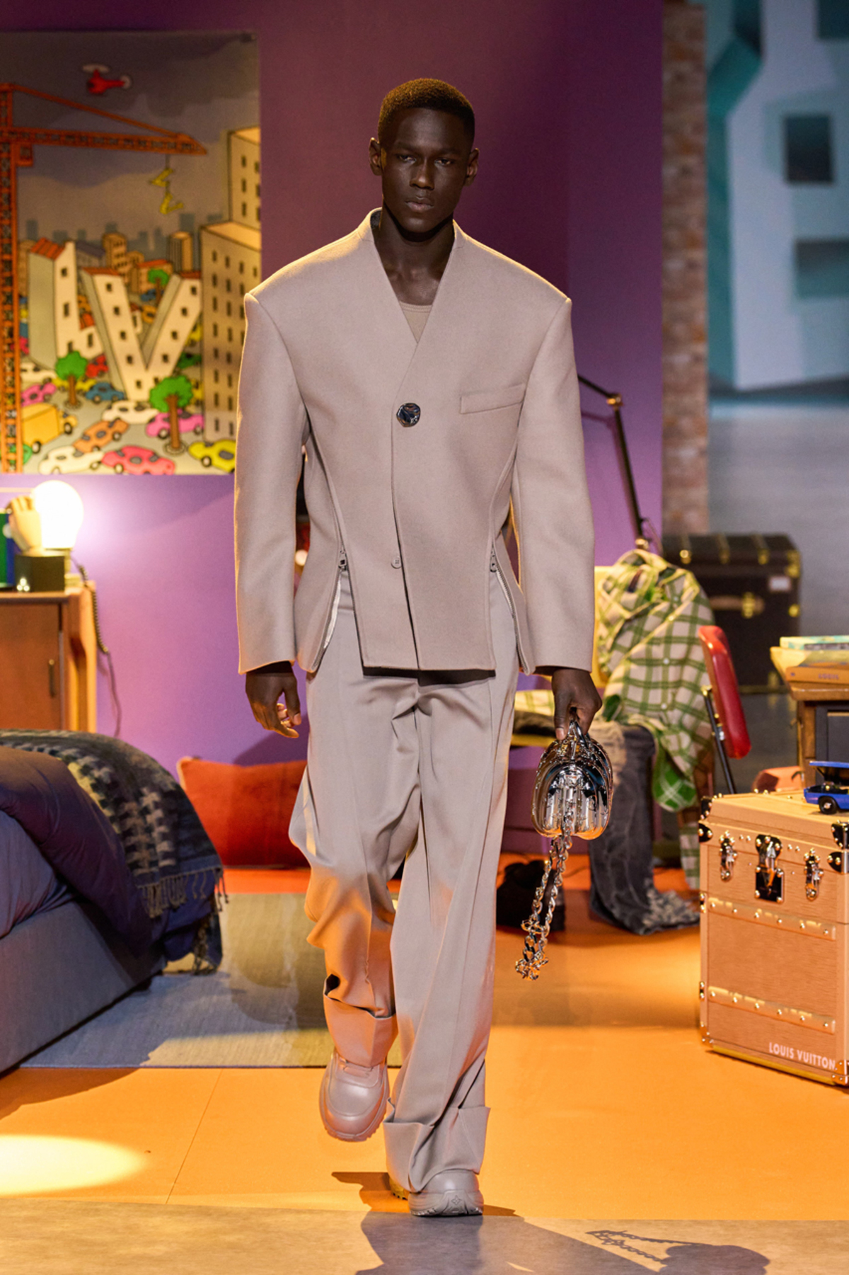 Louis Vuitton Fall 2020 Menswear Fashion Show
