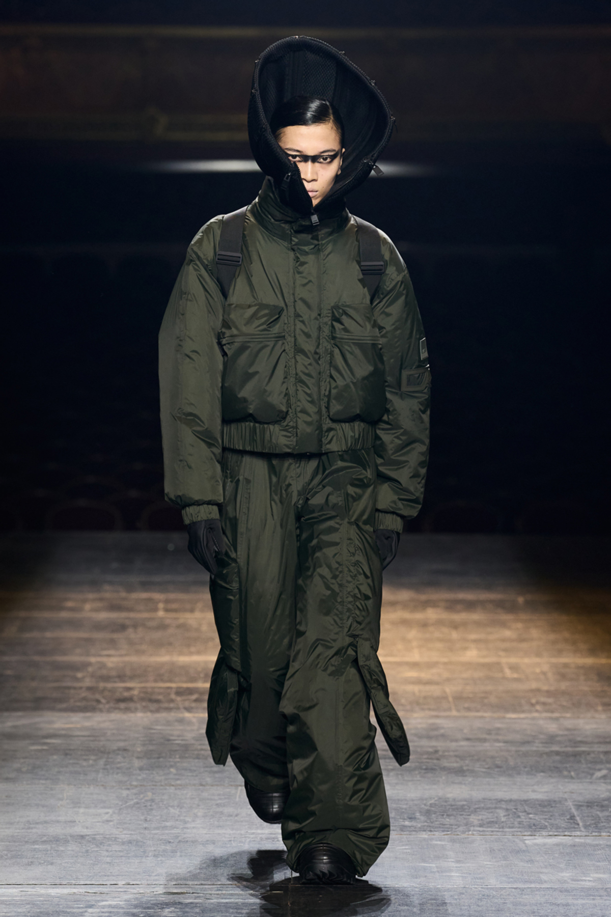 Rains show, Runway, Menswear, Fall Winter 2023, Paris Fashion Week, Runway  Look #01 – NOWFASHION