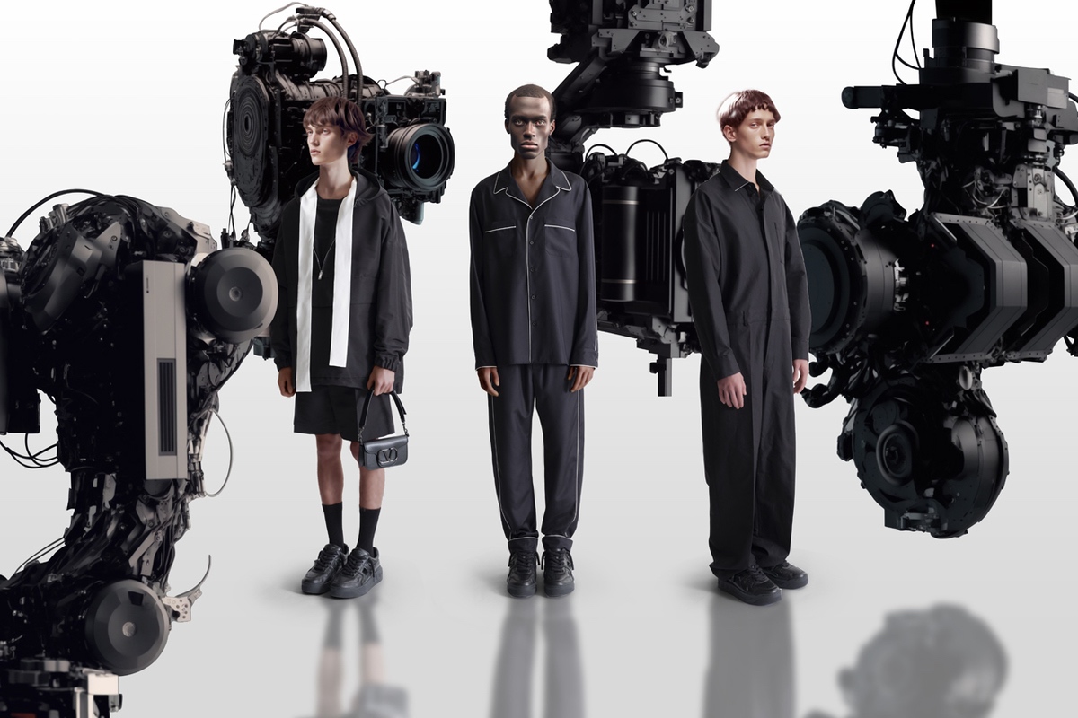 Valentino Unveil New Minimalist Essentials Collection
