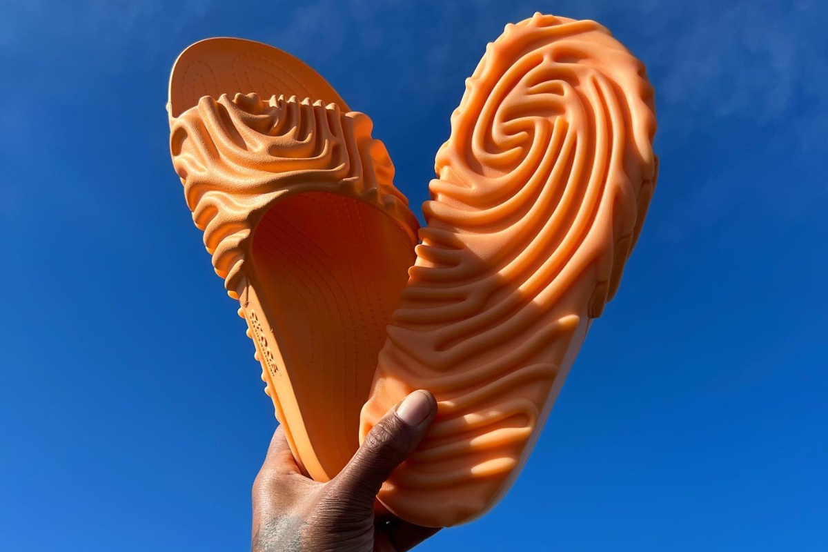 Salehe Bembury Continues to Tease Crocs Pollex Slide