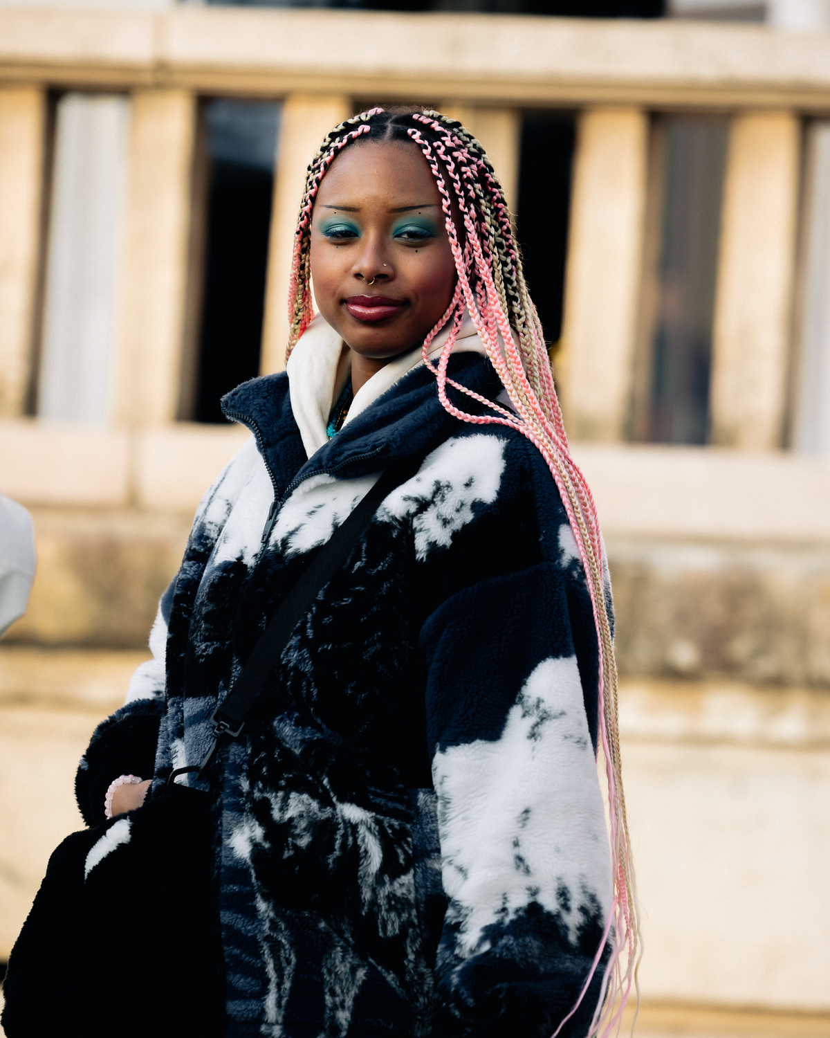 Louis Vuitton Scarf (Blanket)  Paris fashion week street style