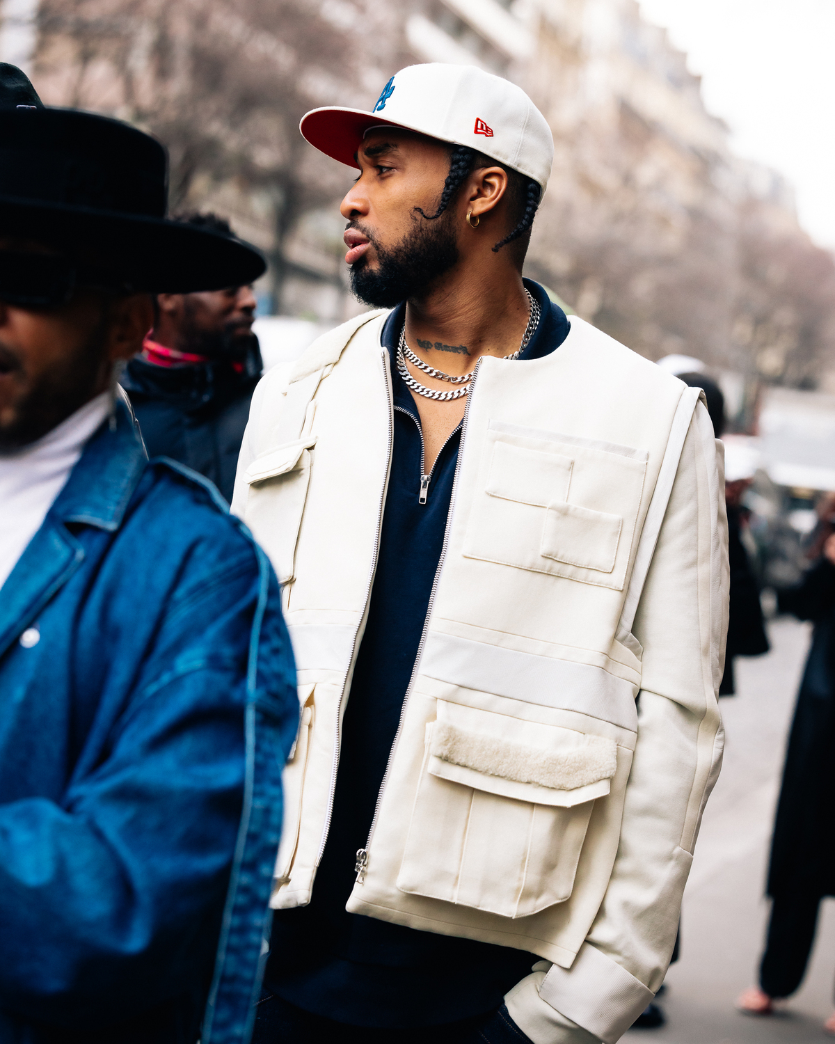 jacket, fashion week street style, printed bag, mini bag, louis vuitton, louis  vuitton bag, fashion week 2016, fashion week, paris fashion week 2016, grey  jacket, blazer, beanie, pink beanie, streetstyle, fall outfits - Wheretoget