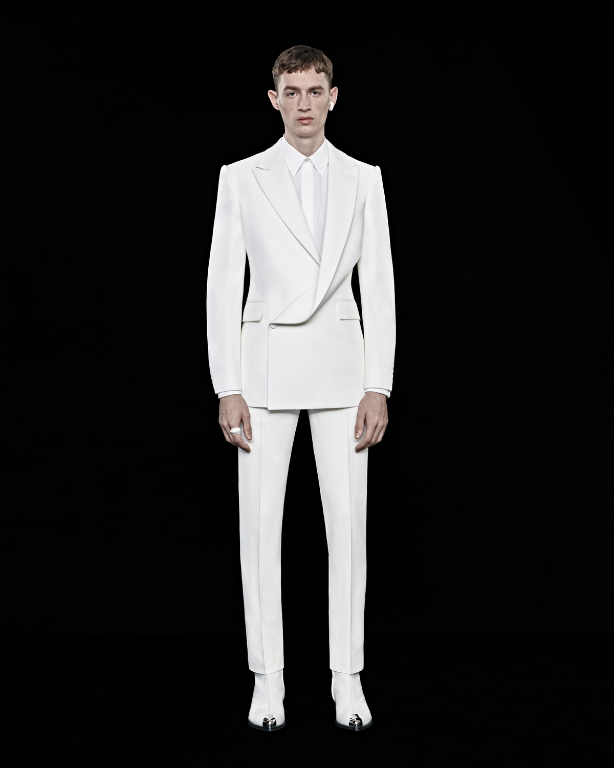 Alexander McQueen Menswear Pre-SS24 Collection