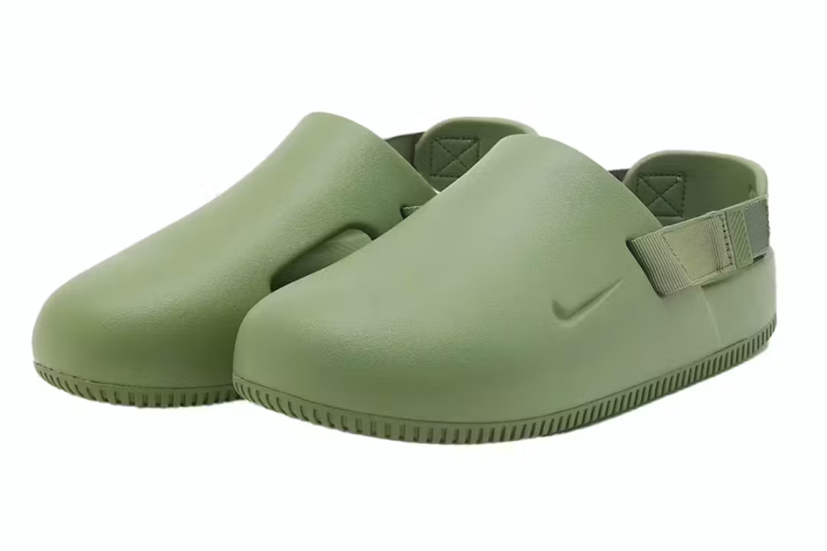 This Nike Calm Slide Brings The Summer To Your Home