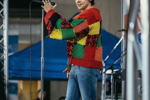 harry styles jw anderson cardigan