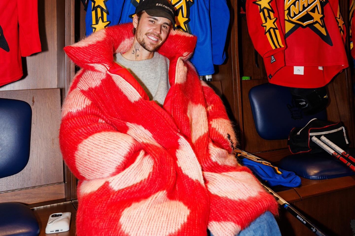 SPOTTED: Justin Bieber Stays the Cosiest at NHL All-Star Game Wearing Marni & Balenciaga