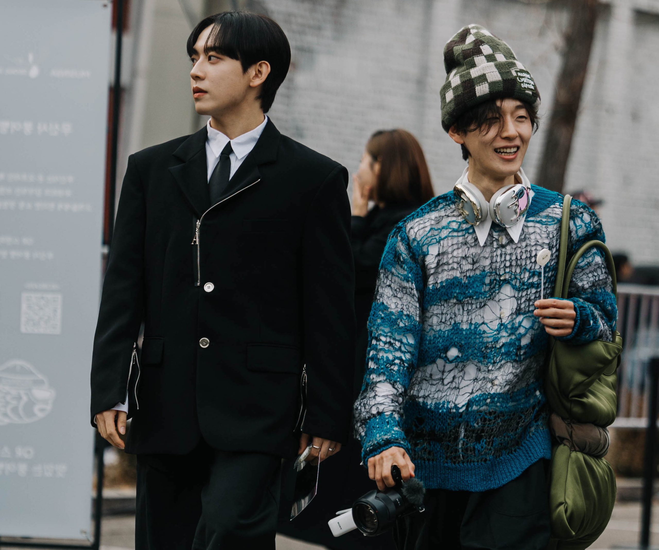 Street Style Shots: Seoul Fashion Week FW24 Round Up