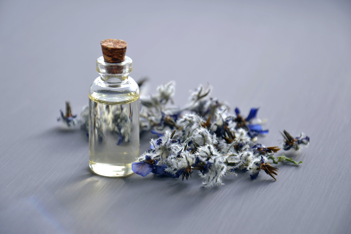 Fragrance Tips for Spring: Fresh Scents and Lasting Impressions