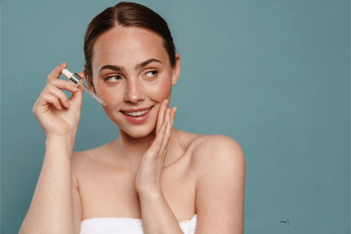 Castor Oil in Skincare: A Natural Glow for Fashion-Forward Skin