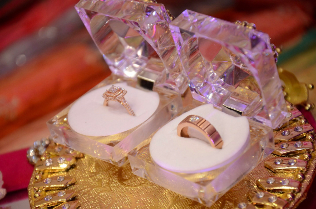 A Guide to Antique Rings: Why Vintage Jewellery Remains Timeless?