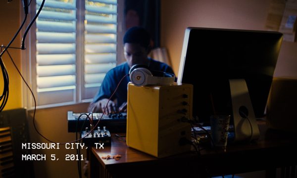 TravisScott-FilmPull1