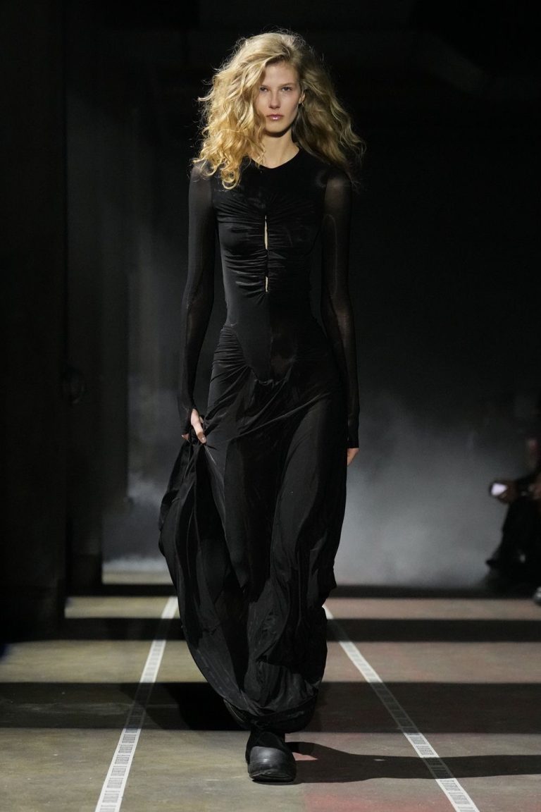 Fashion Outlet Online Uk 2026.PFW: LGN Louis Gabriel Nouchi Fall/Winter 2026 Collection - PAUSE ...