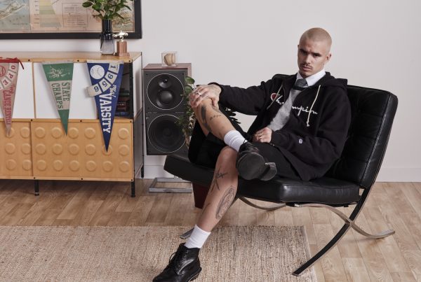 CHP_SS26_LivingRoom_Romeo_Look01_0852_PSD_EDIT