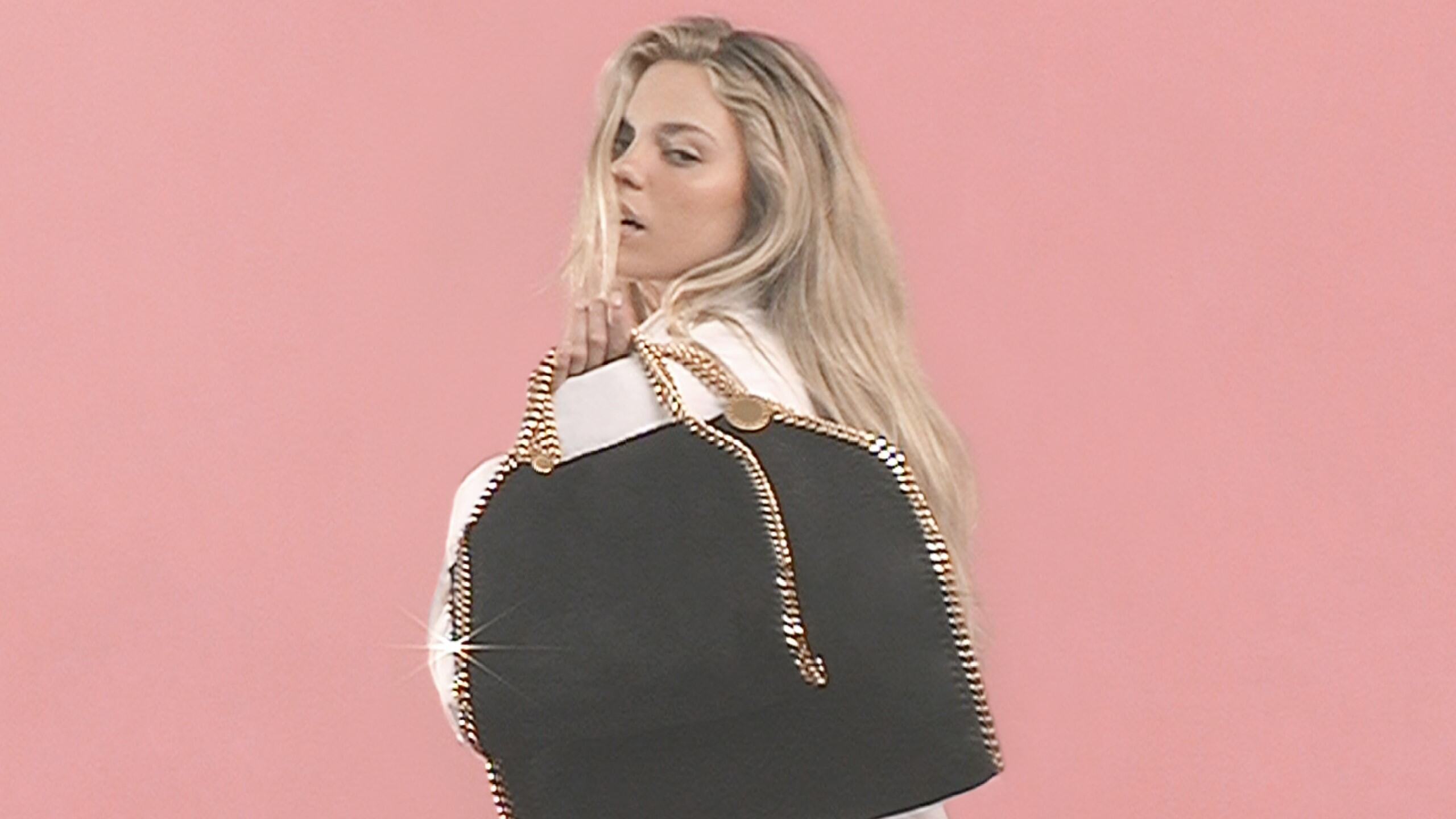 Stella McCartney Taps Renée Rapp For The Falabella’s Next Chapter